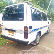 TOYOTA HIACE 1986