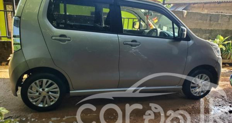 SUZUKI WAGON R 2014