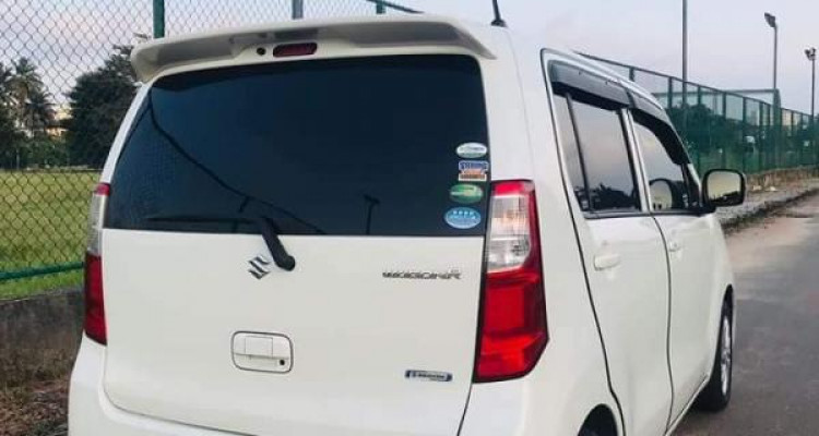 SUZUKI WAGON R 2016