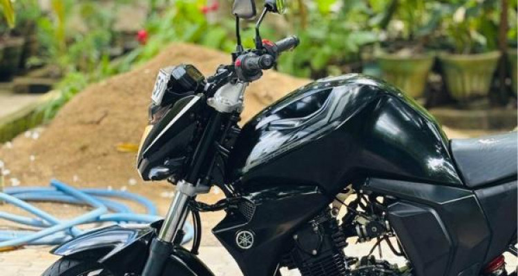 YAMAHA FZ V2 2018