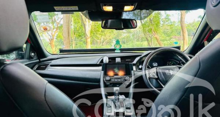 HONDA CIVIC 2018