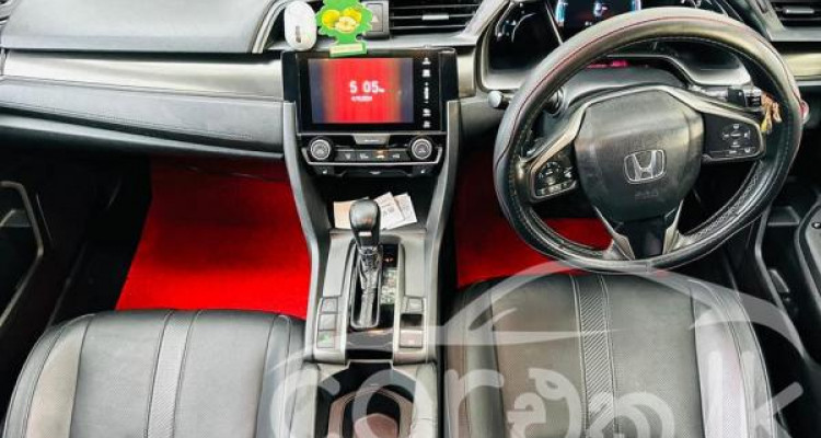 HONDA CIVIC 2018