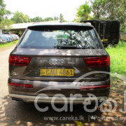 AUDI Q7 2017