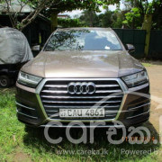 AUDI Q7 2017
