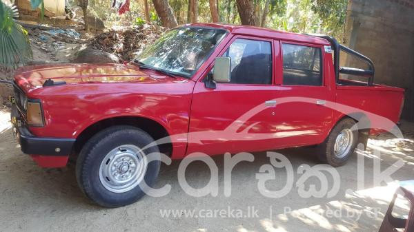 NISSAN DATSUN 1981