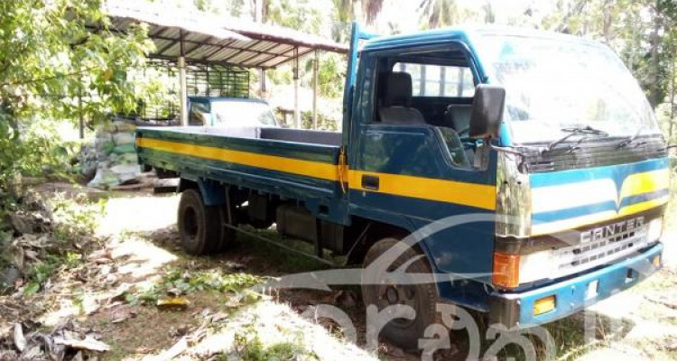 MITSUBISHI CANTER 1988