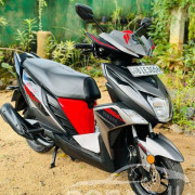 YAMAHA ZR 2019