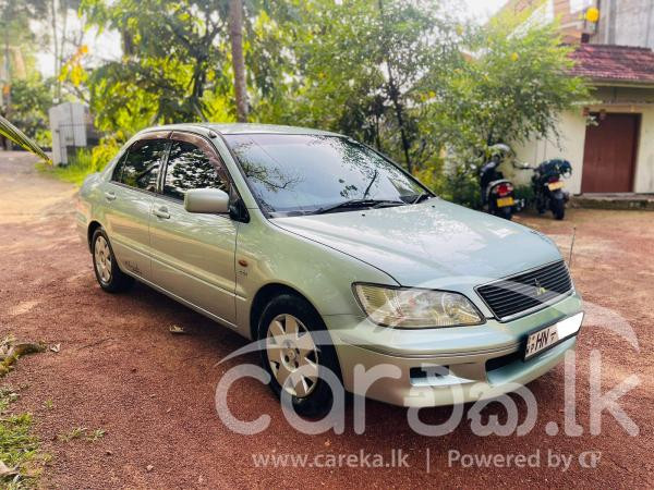 MITSUBISHI LANCER CEDIA 2000