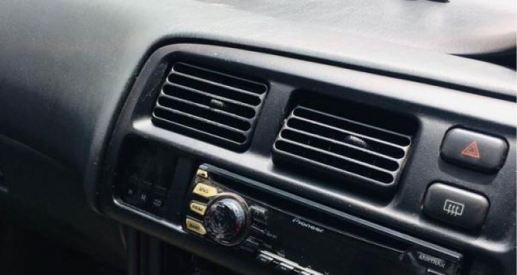 TOYOTA COROLLA 1996