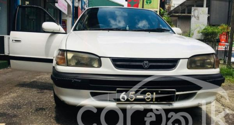 TOYOTA COROLLA 1996
