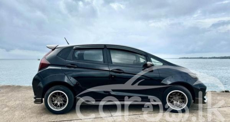 HONDA FIT GP5 2014