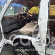 NISSAN CARAVAN QD32 1998