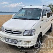 TOYOTA NOAH KR42 2001