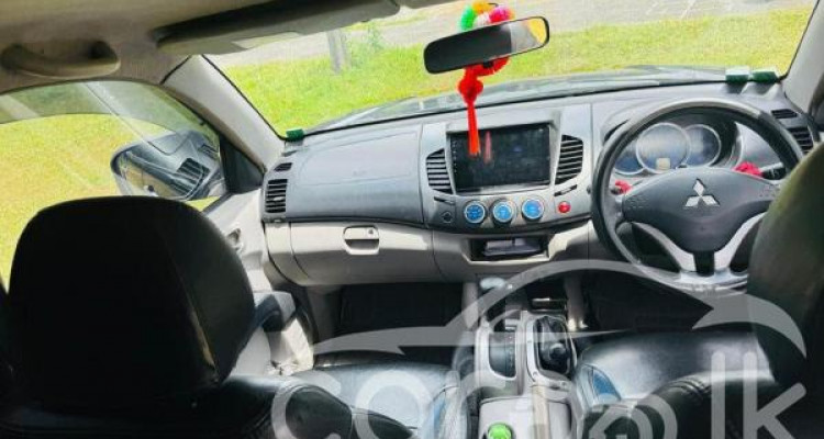 MITSUBISHI L200 2007