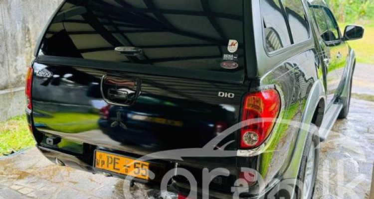 MITSUBISHI L200 2007