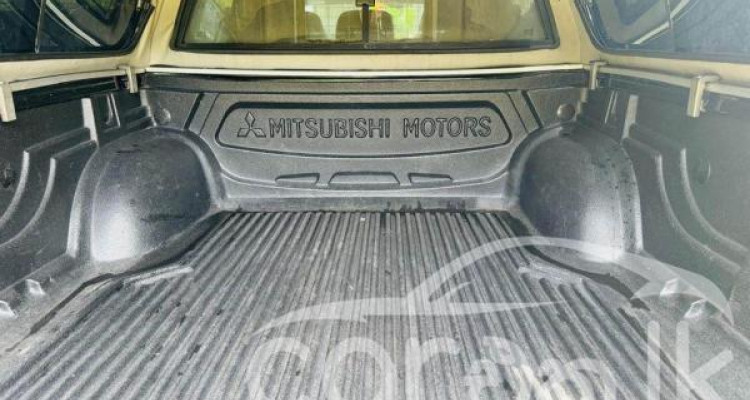 MITSUBISHI L200 2007