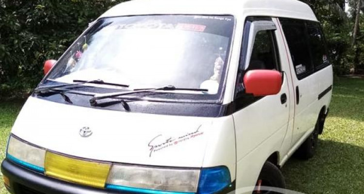 TOYOTA TOWNACE CR27 1995
