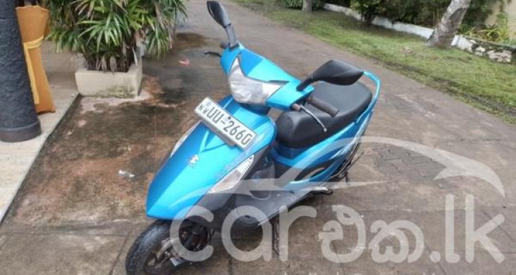 BAJAJ KRISTAL 2008
