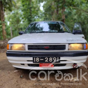 MAZDA FAMILIA 1989