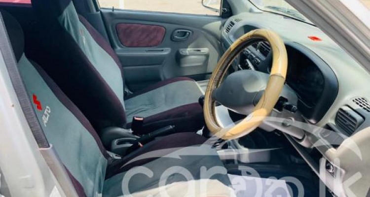 SUZUKI ALTO 2004