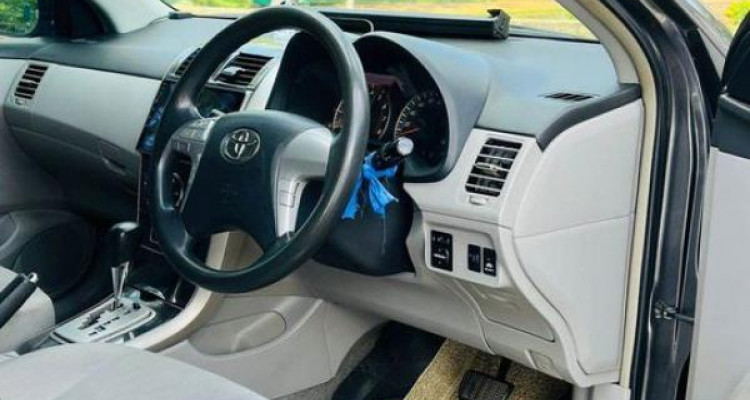 TOYOTA AXIO 2006