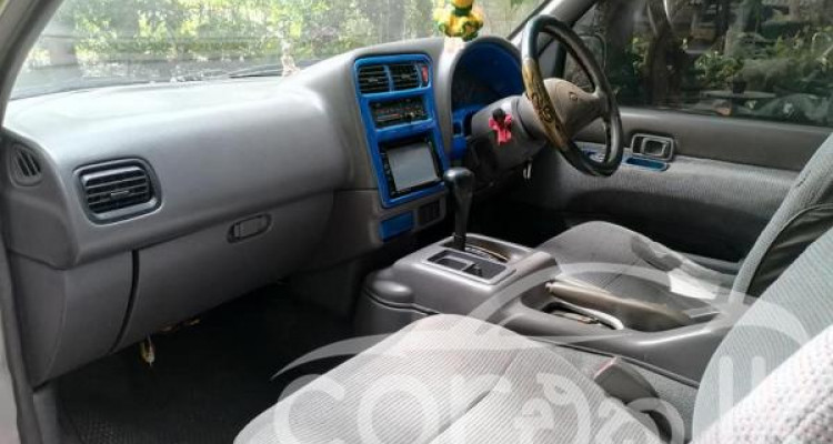 NISSAN SERENA 1998