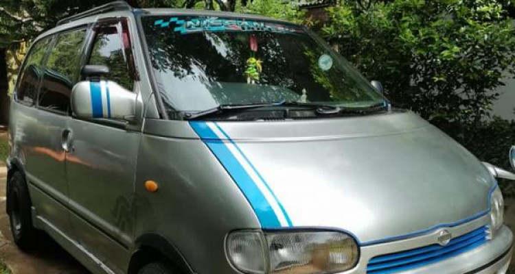 NISSAN SERENA 1998