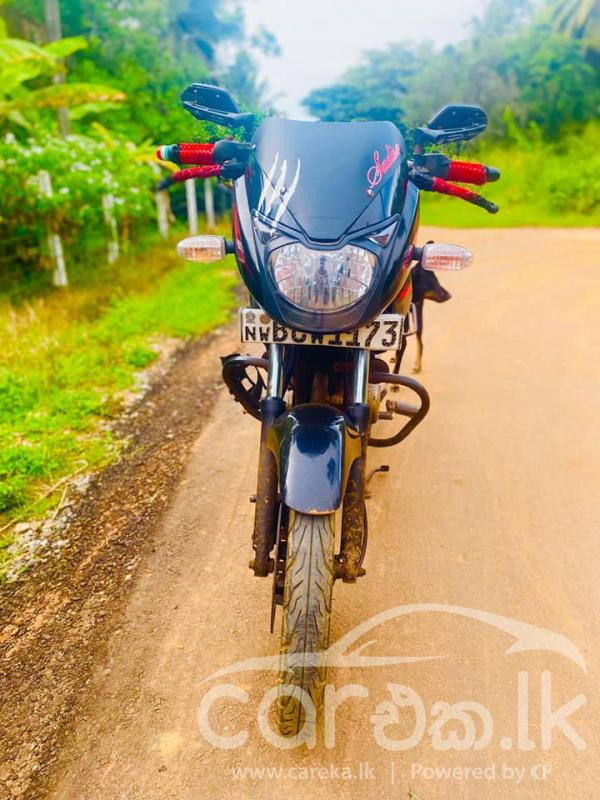 BAJAJ PULSAR 150 2015