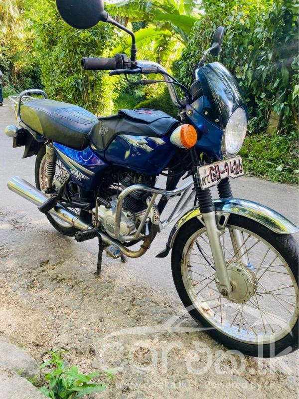 BAJAJ BOXER 2004