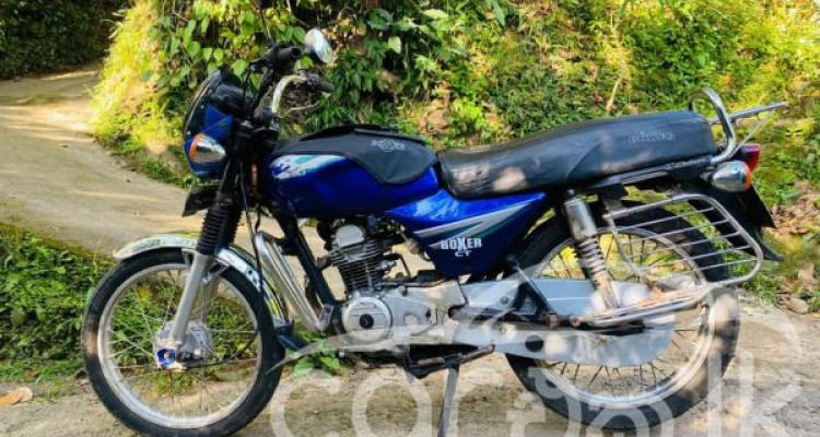BAJAJ BOXER 2004
