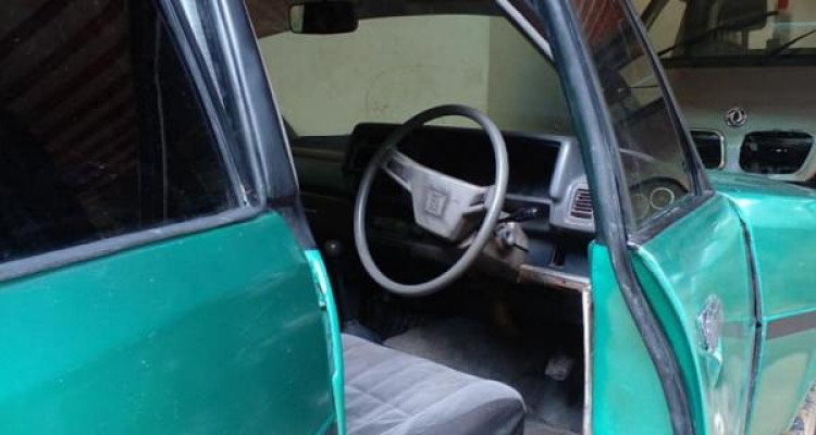 TOYOTA COROLLA DX WAGON 1986
