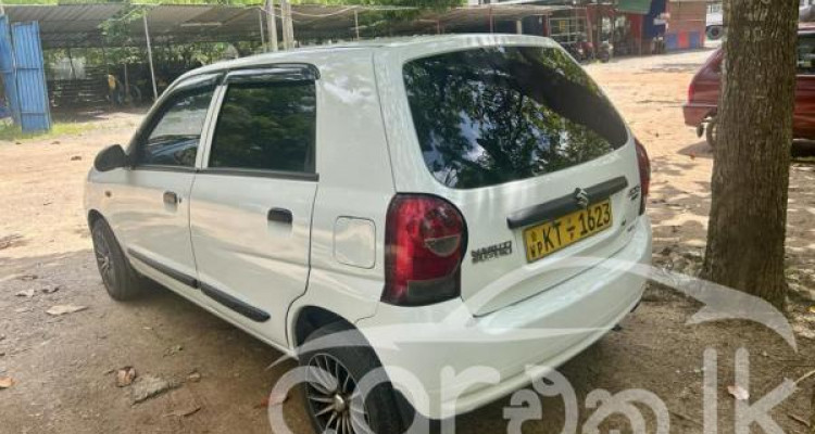 SUZUKI ALTO K10 2012