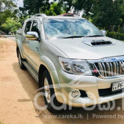 TOYOTA HILUX VIGO 2010