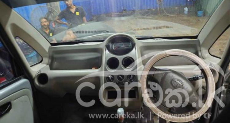 TATA NANO LX 2012