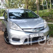 HONDA FIT 2012