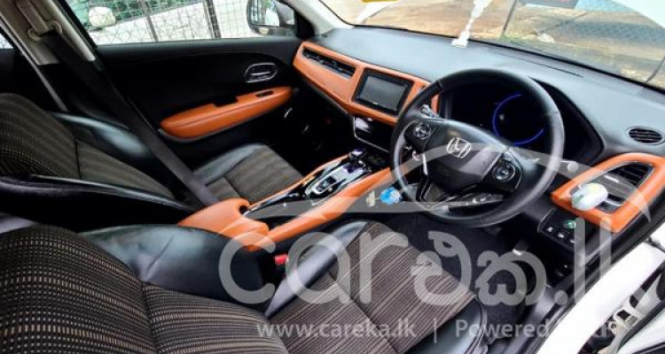 HONDA VEZEL 2014