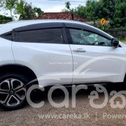 HONDA VEZEL 2014