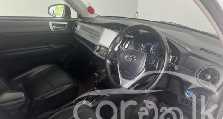 TOYOTA AXIO 2015