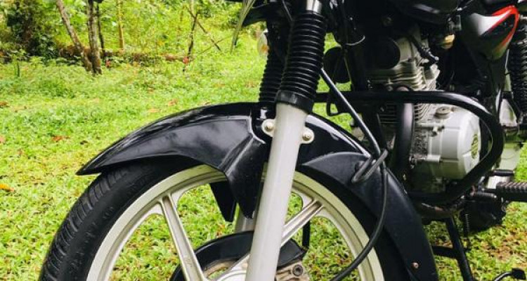BAJAJ DISCOVER 125 2015