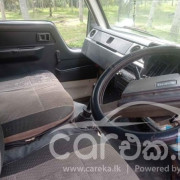 TOYOTA HIACE 1993