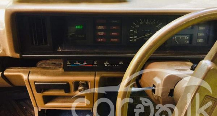 DAIHATSU CHARMANT 1982