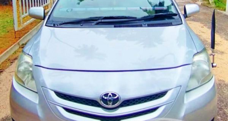 TOYOTA BELTA 2008