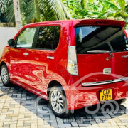 SUZUKI WAGON R STINGRAY 2015