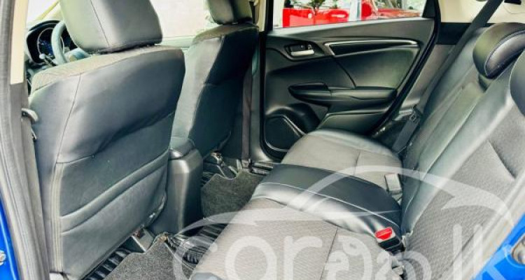 HONDA FIT GP5 2013