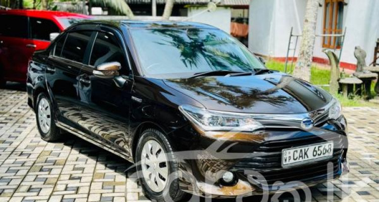 TOYOTA AXIO 2015