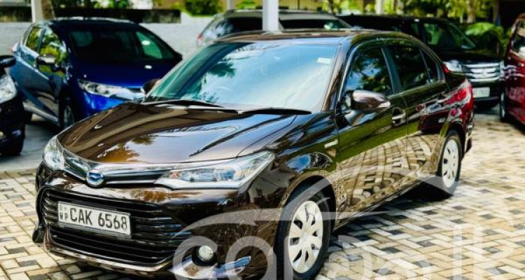 TOYOTA AXIO 2015