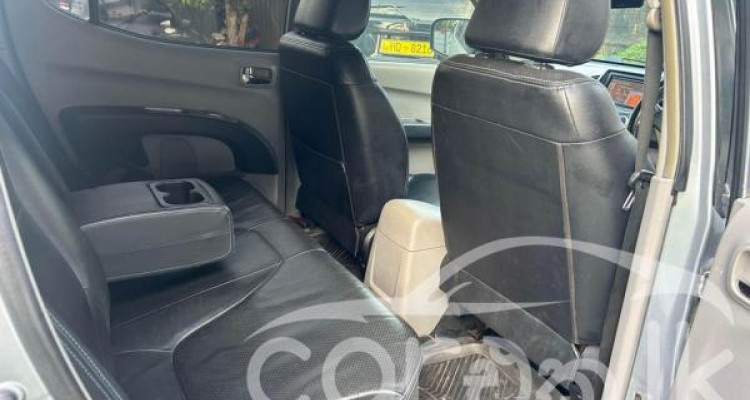 MITSUBISHI L200 2007
