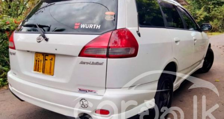 NISSAN WINGROAD 2001