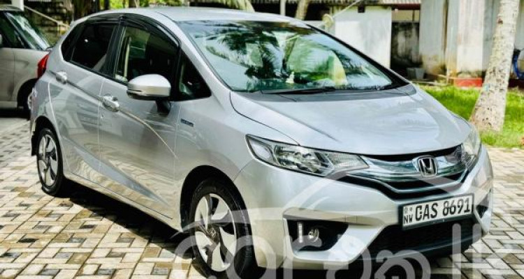 HONDA FIT GP5 2014
