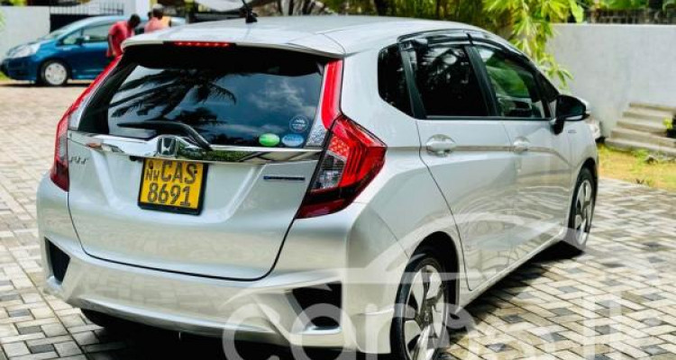 HONDA FIT GP5 2014